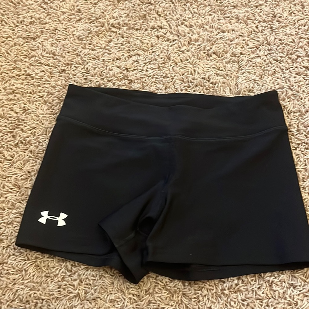black under amour shorts size medium